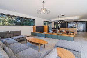 Superbe villa 3 chambres – Piscine & 2 pièces