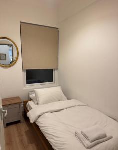 Bright & Stylish 3-Bedroom Flat