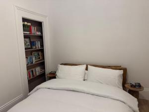 Bright & Stylish 3-Bedroom Flat