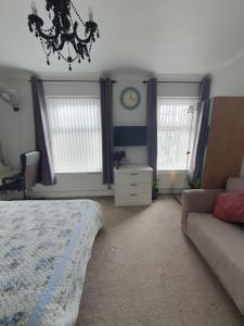 Private Luxury Double Room In Cardiff