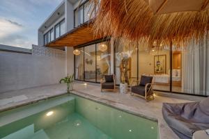 Tropical and Minimalist 2bd Umalas Villa with Private Pool