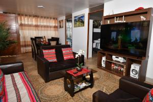 Apartamento céntrico a 15 min de Plaza de Armas, tres habitaciones