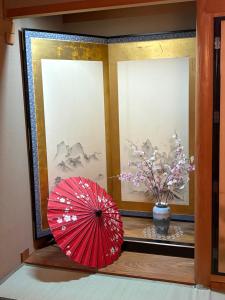 HIKONE-Step 彦根ステップ 彦根駅徒歩4分 軽自動車用無料駐車場 彦根城徒歩15分 15名まで 戸建貸切