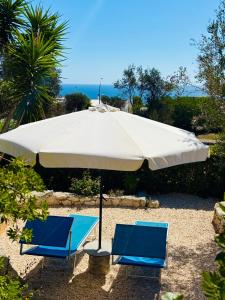 La Brezza, relax nel verde con vista mare