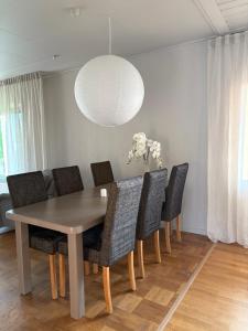 Centralt hus i Årjäng