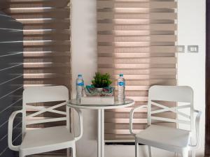 33A4. Rooftop Studio w Terrace Green Views