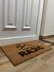 Apartmani Rajić, Tara