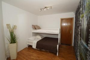 Iron Gates Apartments