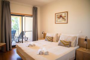 Terraços do Milénio II by Garvetur