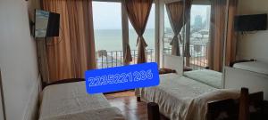 Dpto. Frente al hotel provincial con vista al mar