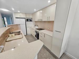 Seaside Sovereign Retreat