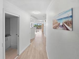 Seaside Sovereign Retreat