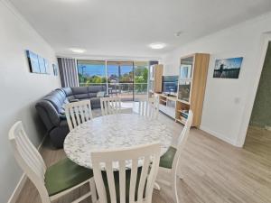 Seaside Sovereign Retreat