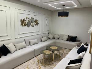 Golden Haven Apartment