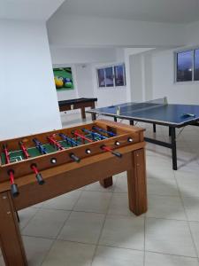 Lindo Apto 2 dorm, Frente Mar