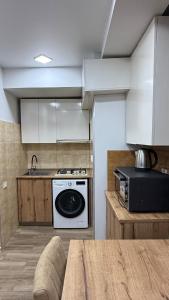 2BR Central Batumi