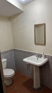 Casa tipo colonial cerca del IGSS colonia Molina