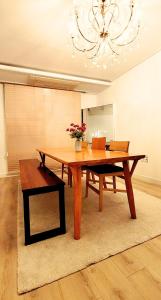 롯데월드, 석촌호수 최고의 집