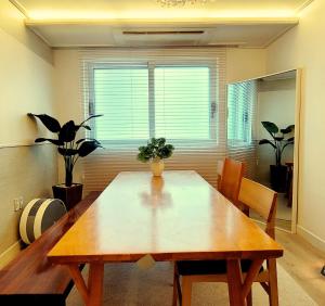 롯데월드, 석촌호수 최고의 집