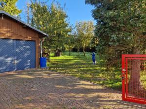 Ferienbungalow mit Garage und Grundstück in Sommersdorf UER