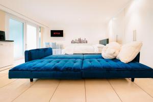 Studio House by Brookland Stays Serviced Accommodation Short Lets Feltham with Free WiFi