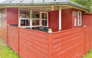 Gorgeous Home In Hovborg With Wifi