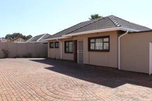 Ellahs Bed and Breakfast