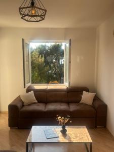 Melissa Beach two bedroom apartment with balcony