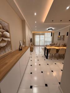 Center Oasis Apartments