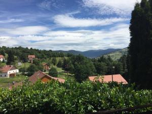 Chalets Les Bruyeres : photos des chambres