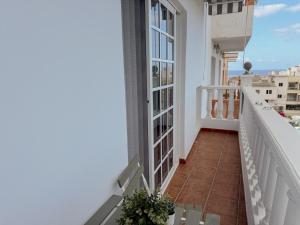 Alcalá Retreat: Ocean View & Modern Comfort