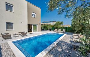 Gorgeous Home In Vodnjan With Sauna