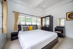 Villa 53 Wongamat 4BR, 300M from The beach