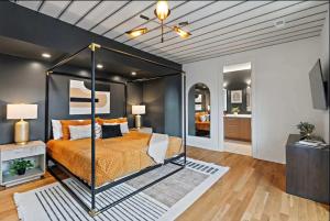 2 Homes with Rooftops & City Views