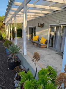 Beach House Getaway - A Dreamers Paradise