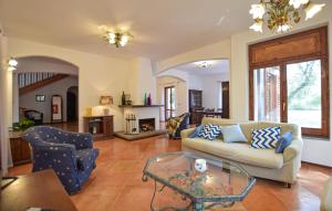 Amazing Home In Castellabate With Wifi