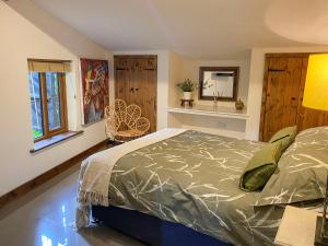 Chestnut Cottage - 27636