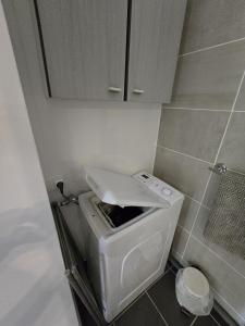 Evasion Marine Plage Terrasse parking clim