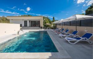 Lovely Home In Labin With Wifi