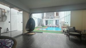 Casa Beach - Puerto Malabrigo Piscina Surf Chicama playa ola izquierda más larga del mundo