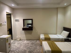 فندق تاج الذهبية Taaj Alzahabiya Hotel - Al Rawda