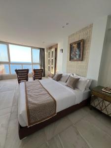 Sea View Romantic Rooftop