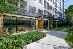 Chic Vay Central Pattaya Condo