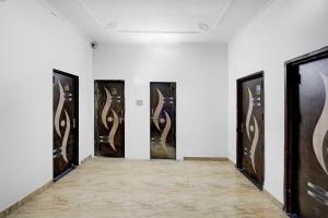 SPOT ON by OYO PRIYANSHU RESIDENCY & PARI INN GUEST HOUSE & STAY HOME