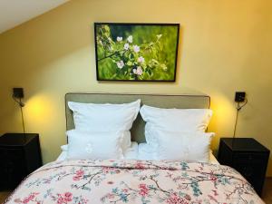 SEEBERGER GÜTL - by "Schloss Gessenberg" Exclusive apartments with a historic ambience for lovers of art and antiques