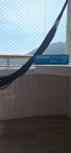 Apartamento Frente Mar com Piscina 500MB Mongaguá