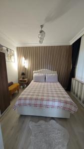 A beautiful house on the Bosphorus in a wonderful garden