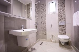 Mabaat-White Pearl Compound - 600 A-Villa 8