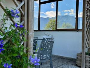 Appartamento Da Deki con ampio terrazzo vista Monte Grappa