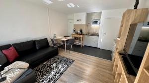 Lindenhof Apartment 13